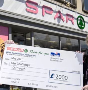 SPAR’s £100,000 Community Cashback Campaign 2024